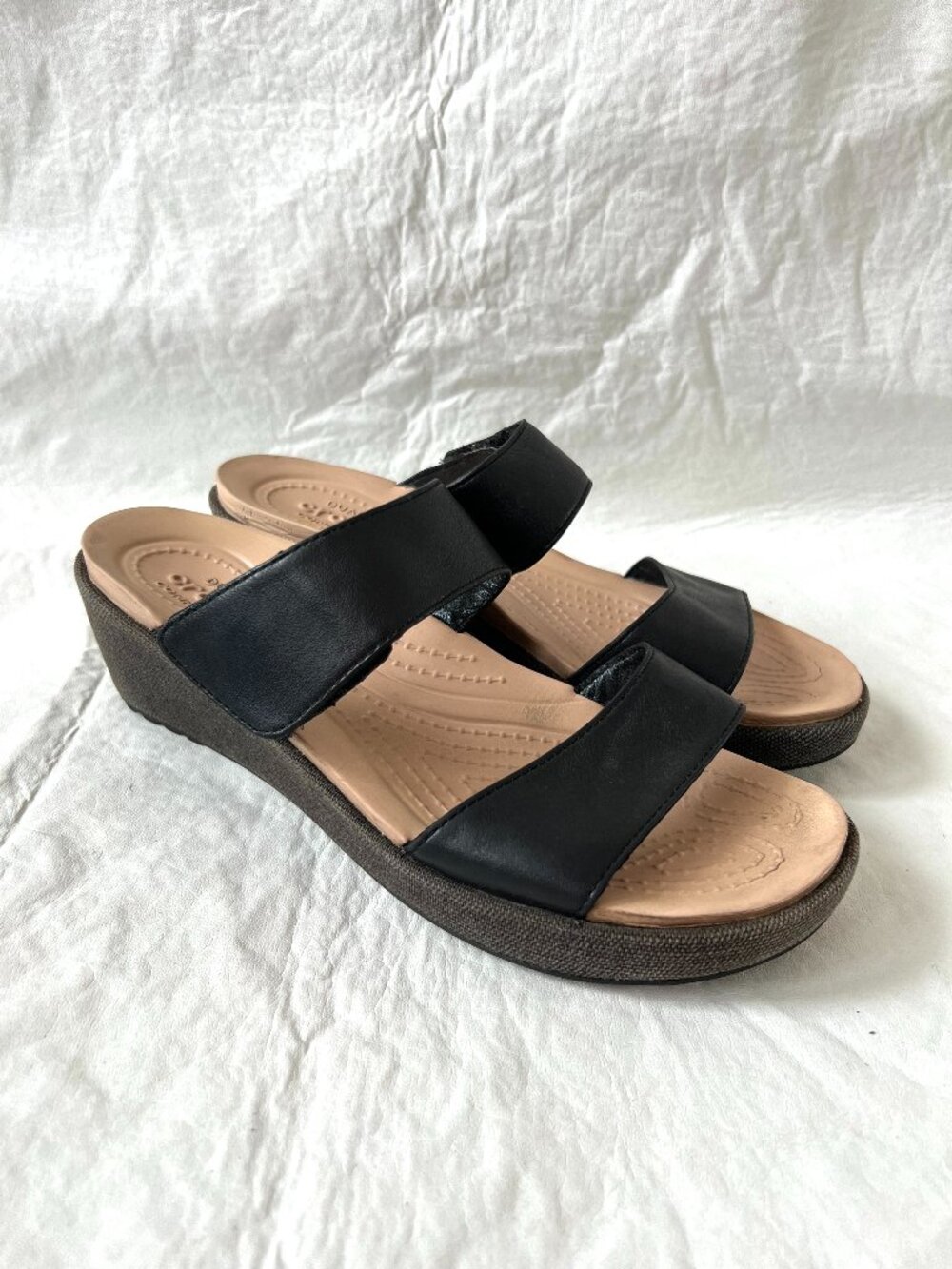 Crocs sandals A-leigh 2 strap black leather gray wedge heel womens 9 slip on